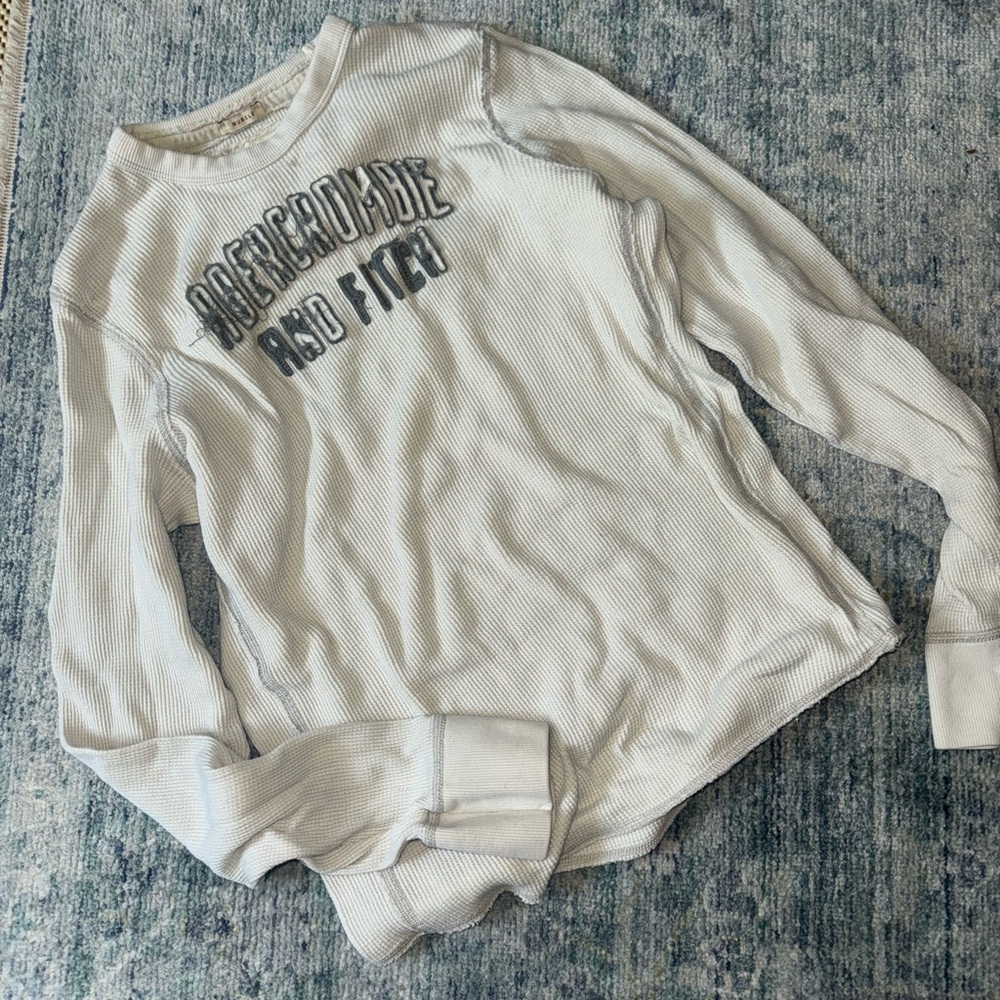Vintage Abercrombie and Fitch white long sleeve shirt